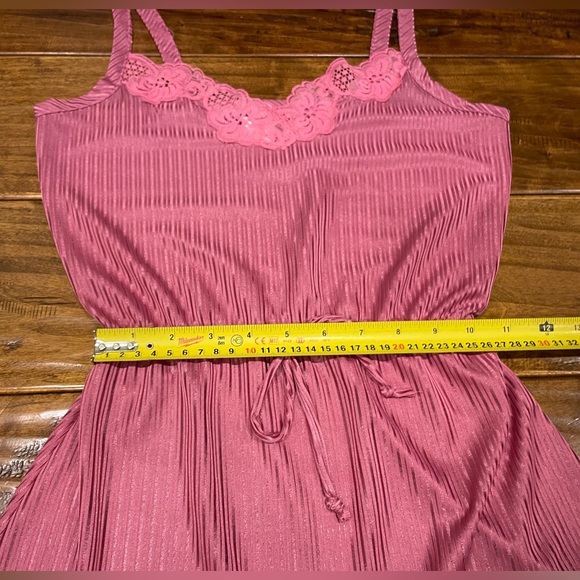 1980’s Molyclaire teddy playsuit - Picture 8 of 9